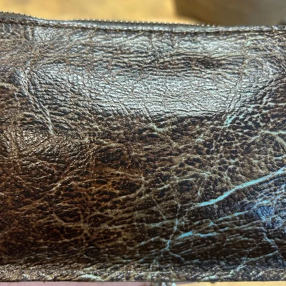 Patricia Nash Floral Tooled Leather Wristlet - Picture 8 of 13